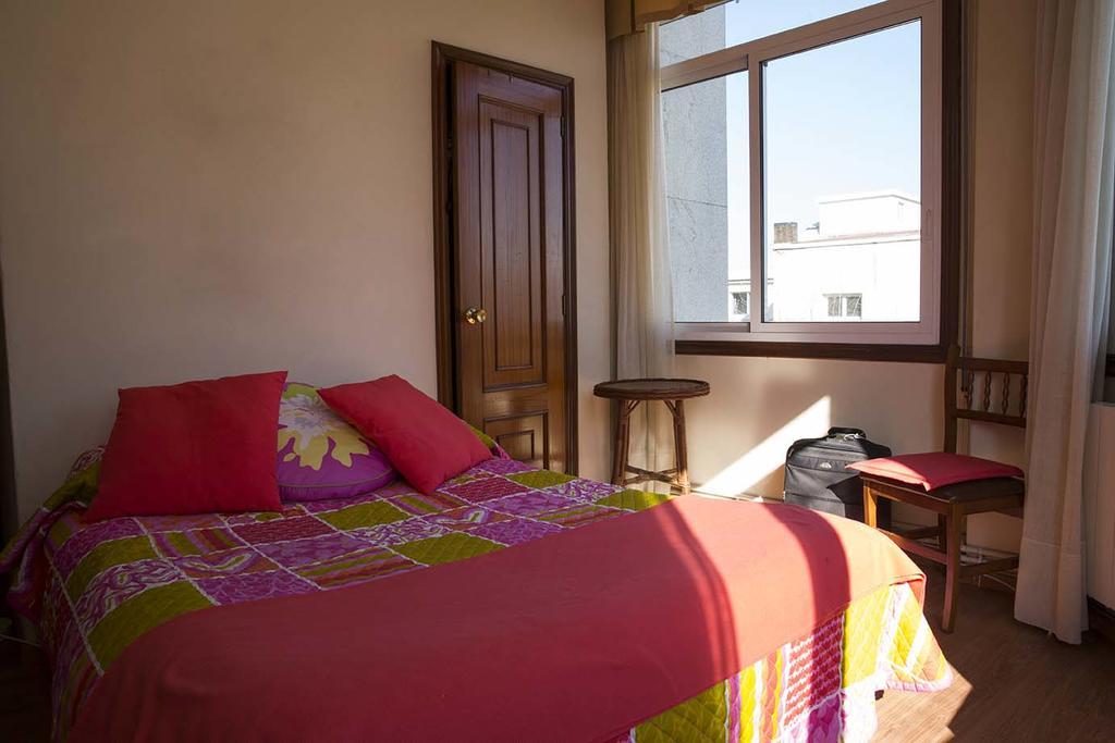 Hostal A Pedra Vigo Exterior photo